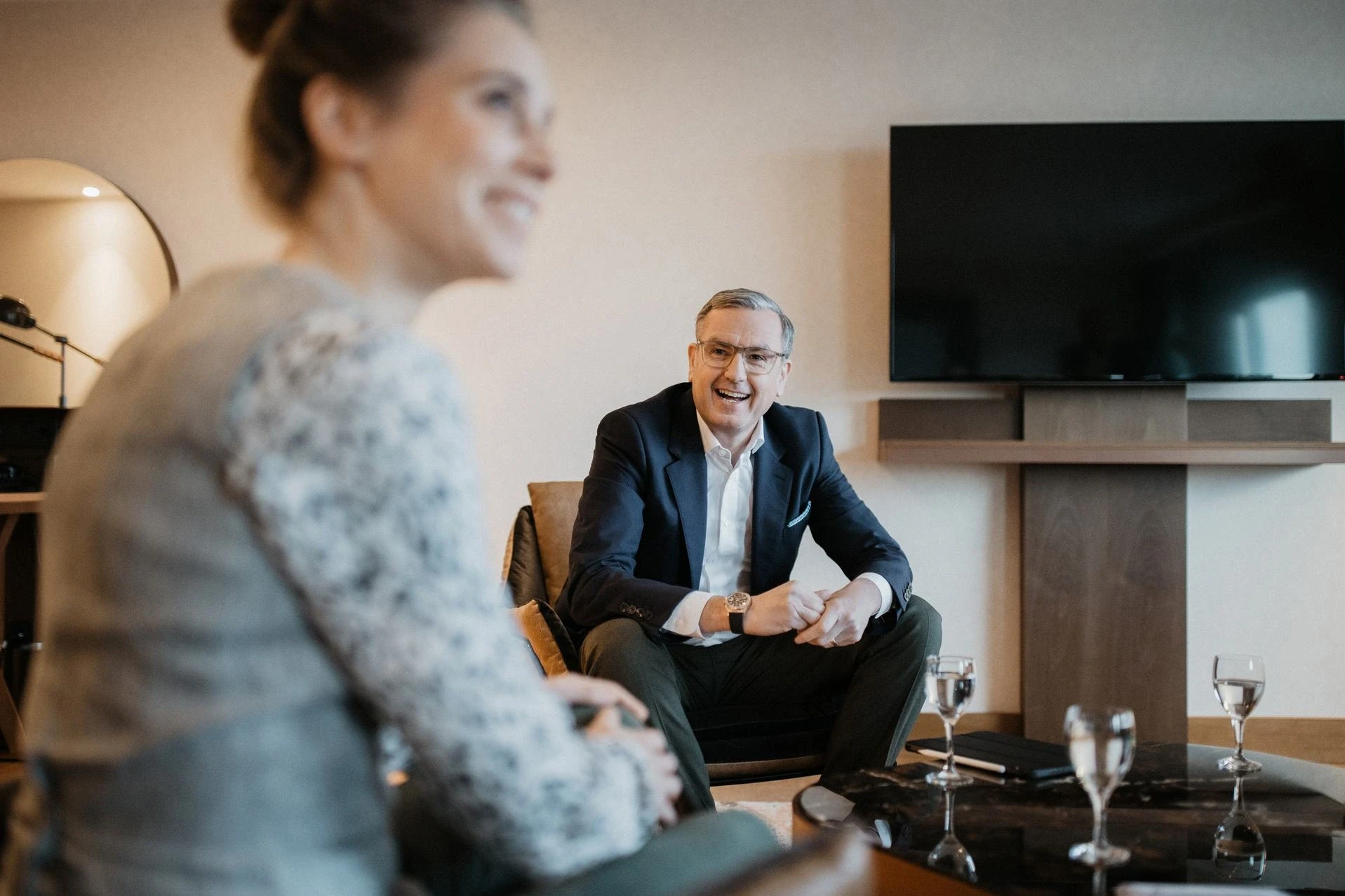 Hannah Helmke und Jochen Weyrauch sprechen über Zahlen und Gefühle