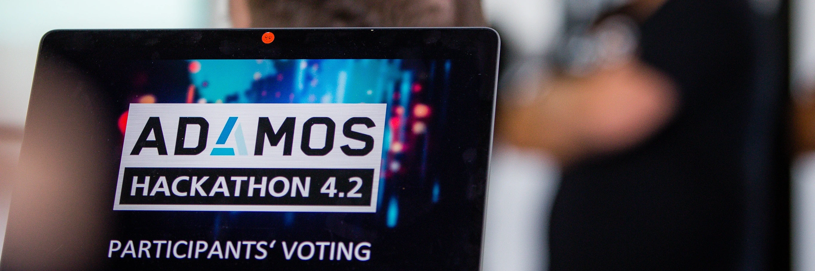 ADAMOS Hackathon participants voting