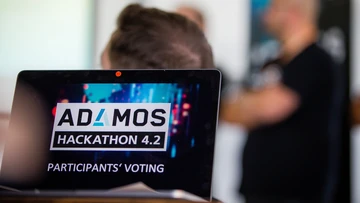 ADAMOS Hackathon participants voting