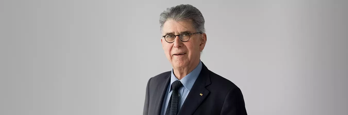 Heinz Duerr portrait