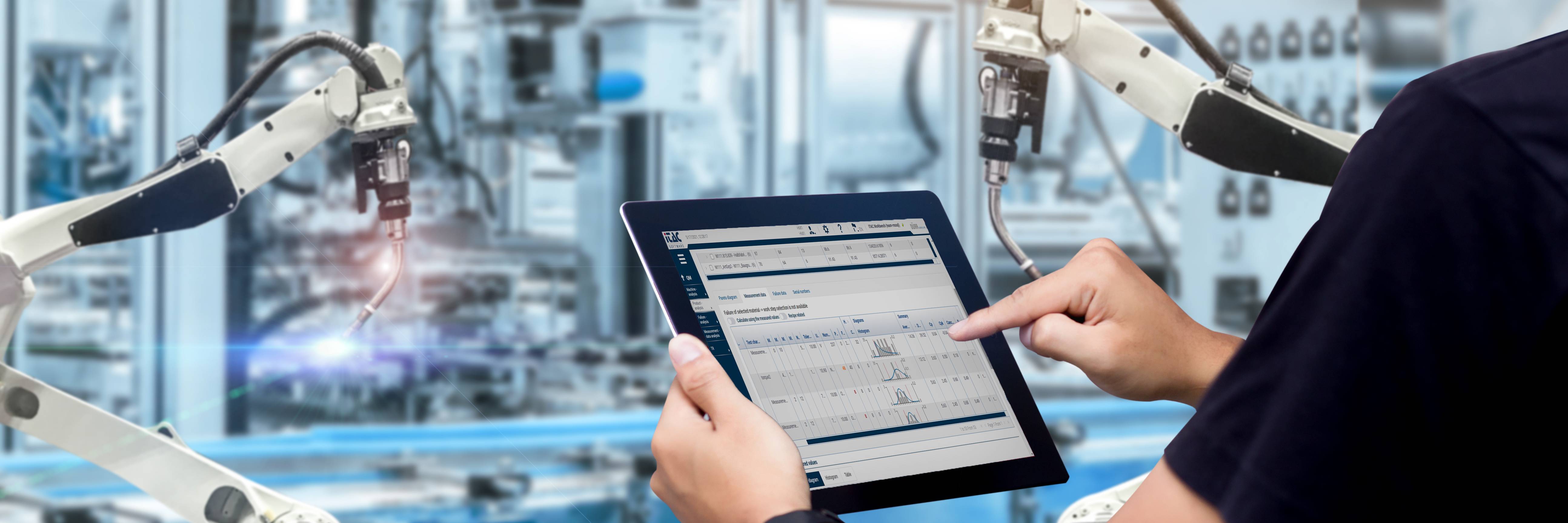 iTAC presents milestone at productronica MES MOM Dürr Group