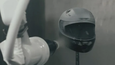  ready2spray robot painting motorcycle helmets