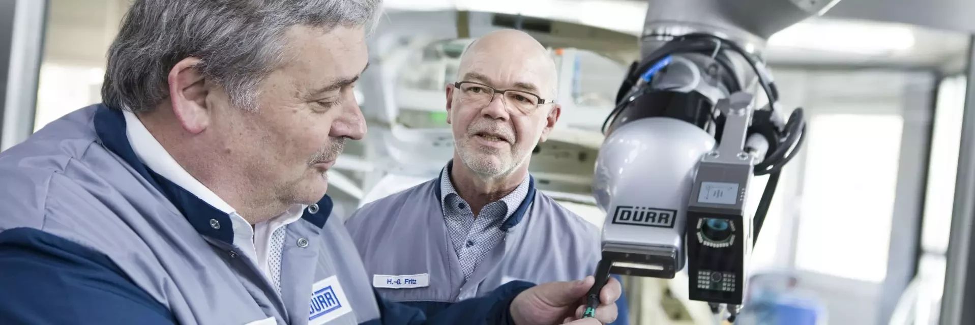 Dürr development team with the EcoPaintJet Pro