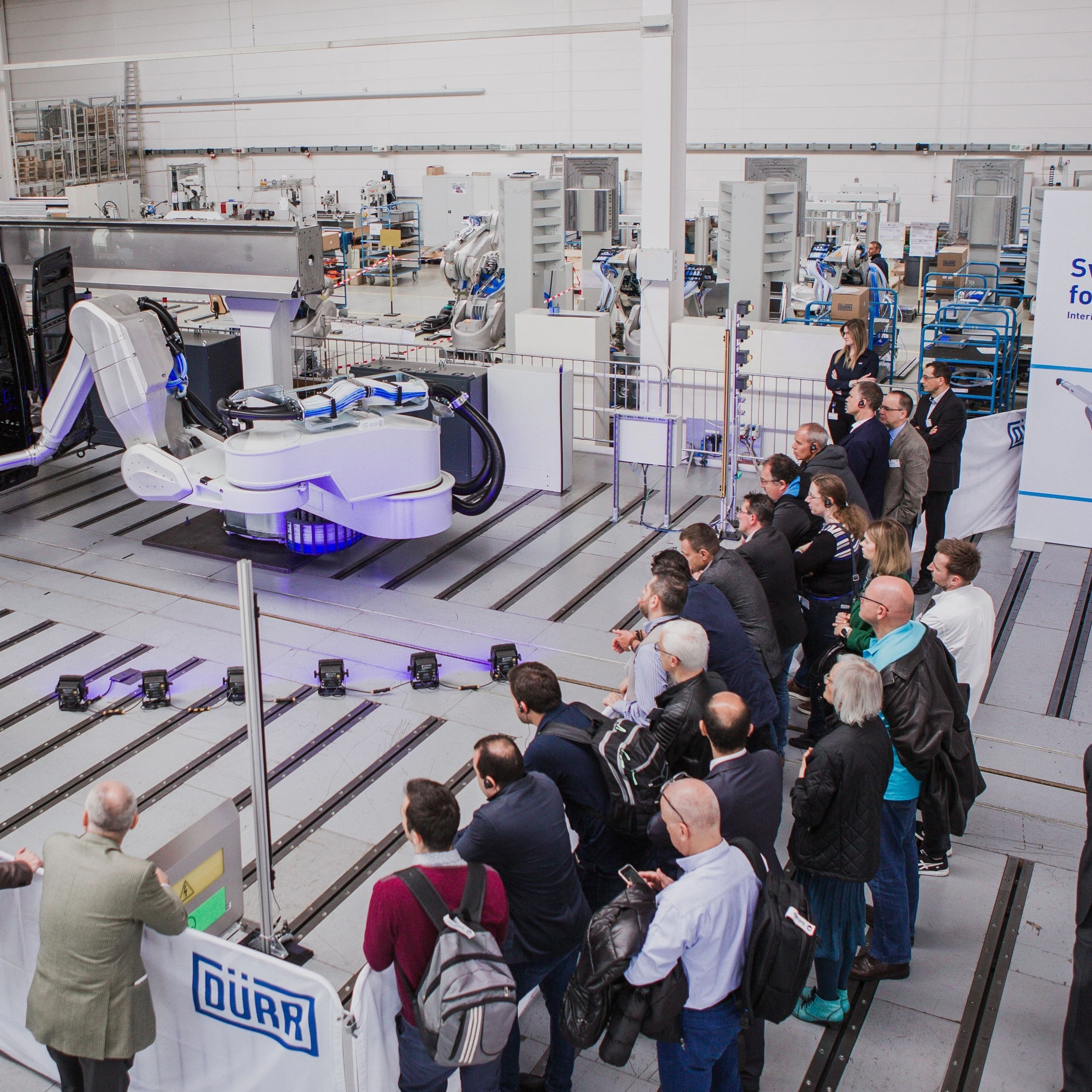 swing-arm robot in action