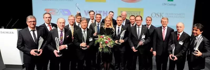 Group photo of Daimler Supplier Award